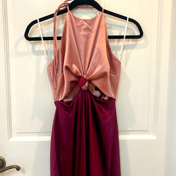 Brand: LuLus 
Size: XS
Color: pink and red - Picture 2 of 5